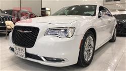 کرایسلەر 300